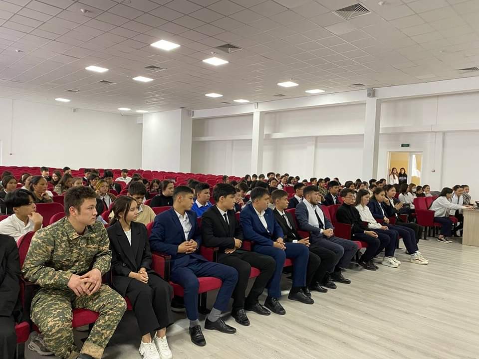 Отаншылық, Отансүйгіштік, Патриотизм – адамның Отанына, туған еліне, оның тіліне, салт-дәстүрі мен мәдениетіне деген сүйіспеншілік сезімі
