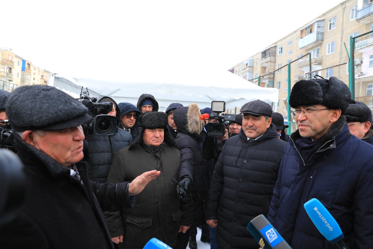 Мәулен Әшімбаев Талас ауданындағы қалпына келтіру жұмыстарының барысымен танысты
