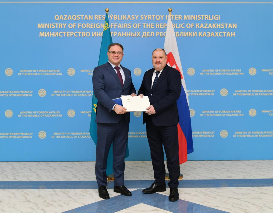 Kazachstan a Slovensko oslavujú 30. výročie diplomatických vzťahov