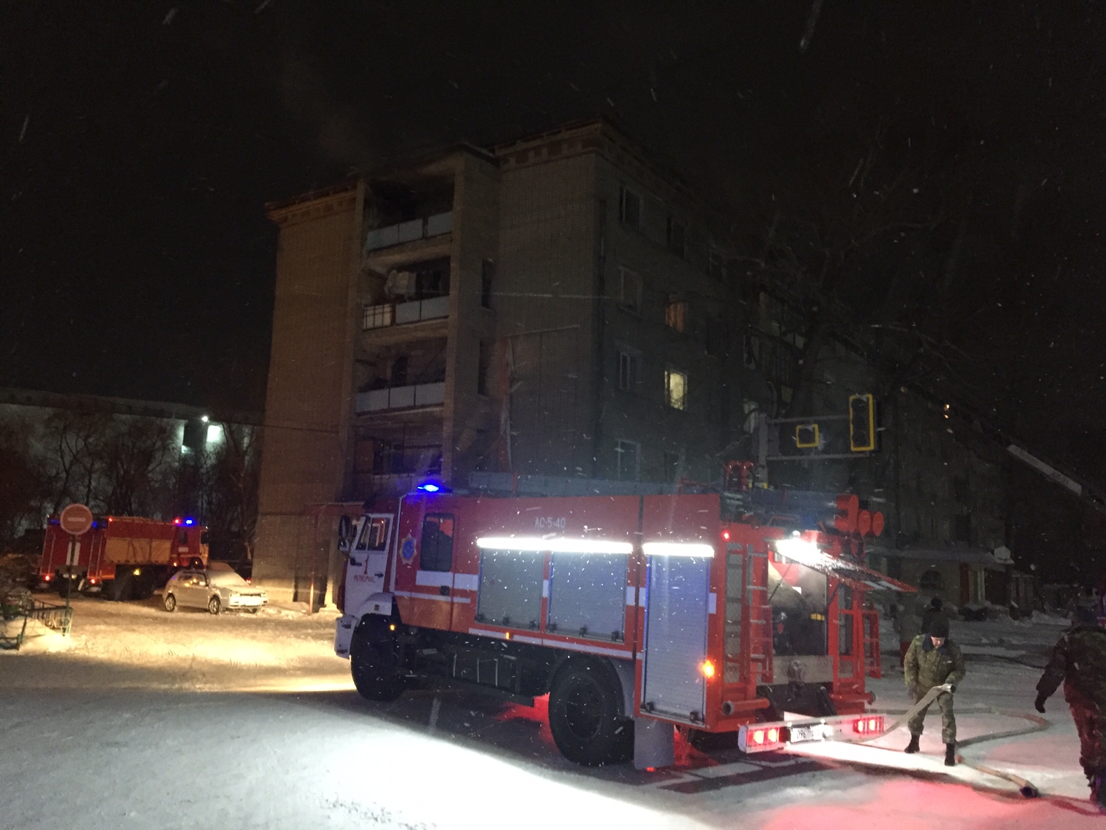 За день от пожаров в квартирах спасли 9 человек с эвакуацией 71 человек