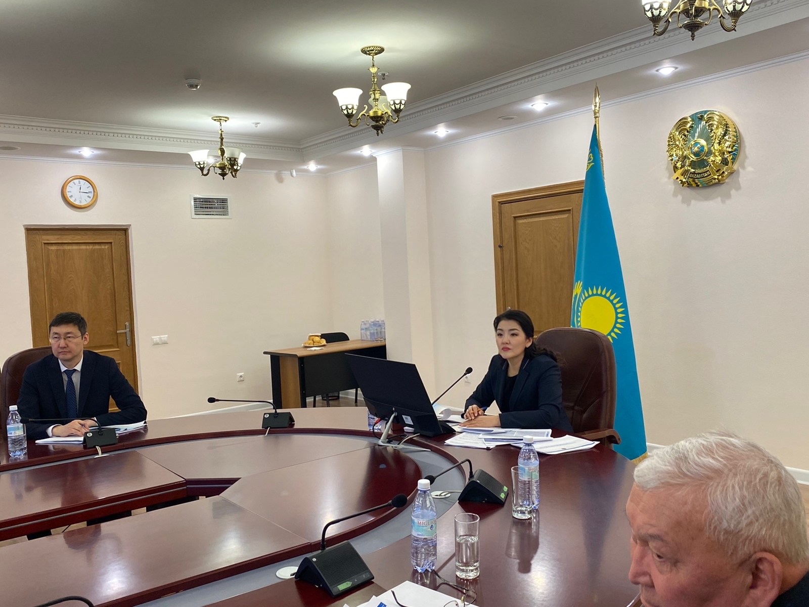 А. ҒИНИЯТ ҚР ДЕНСАУЛЫҚ САҚТАУ АРДАГЕРЛЕРІМЕН КЕЗДЕСУ ӨТКІЗДІ