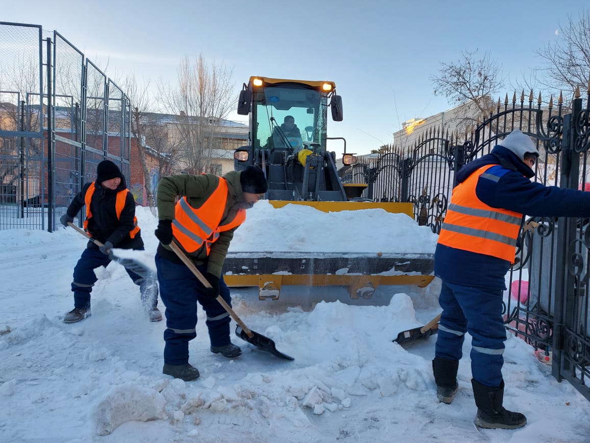 Свыше двух миллионов кубометров снега вывезли из столицы с начала зимы