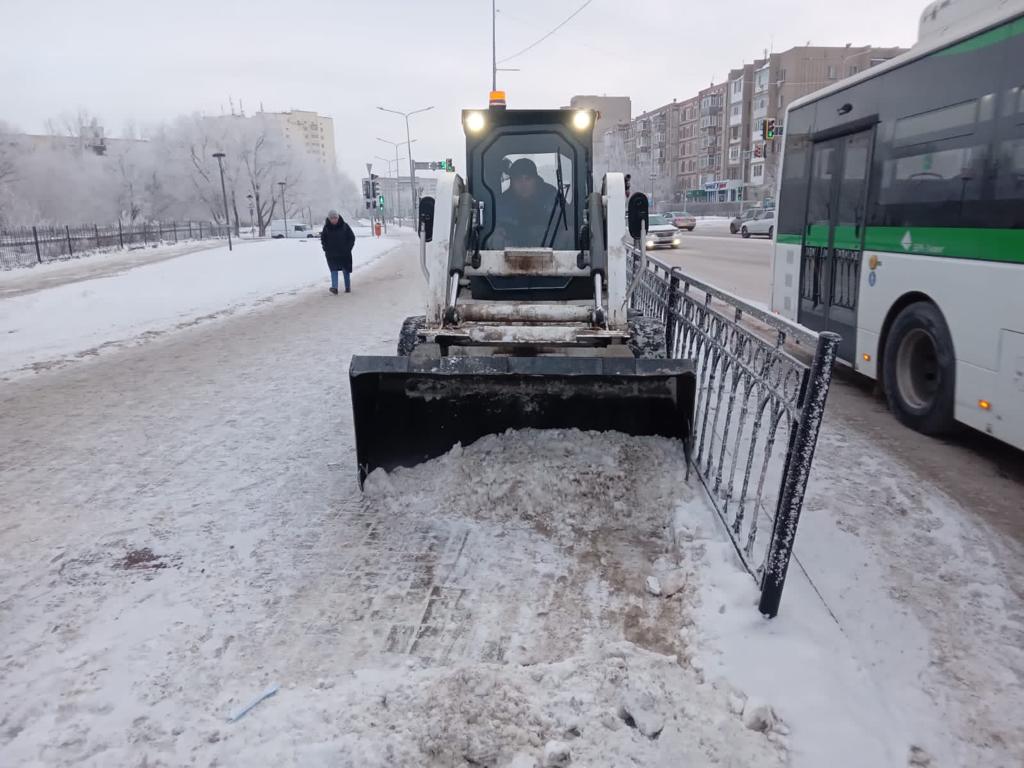 Более 2,6 млн кубометров снега вывезли из столицы с начала зимы