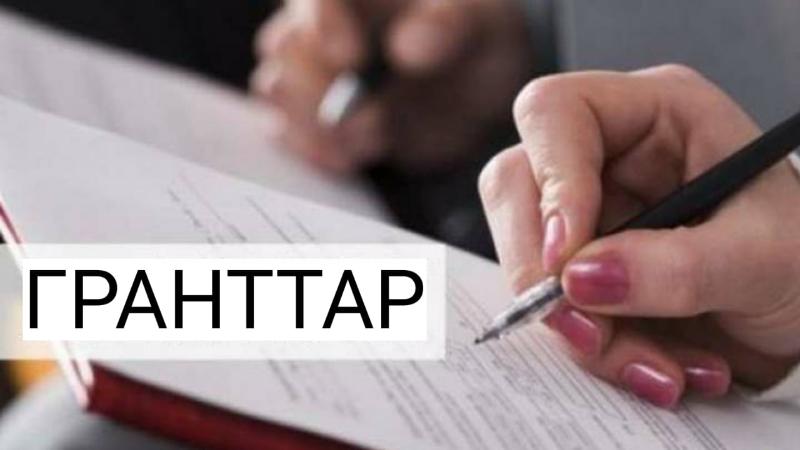 Ескі, қорқынышты, терлеген кемпірлердің порносы