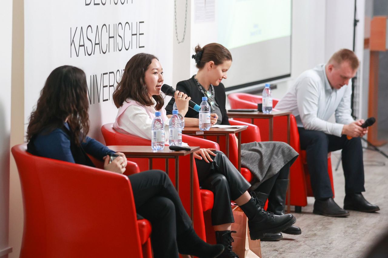 Вопросы развития женского предпринимательства обсудили в Алматы