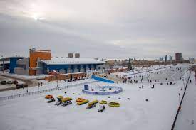 Кататься на коньках вдоль спорткомплекса «Барыс» запретили спасатели Астаны