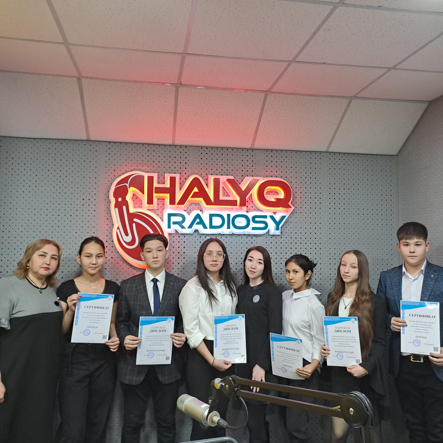 Павлодарские школьники участники радио школы