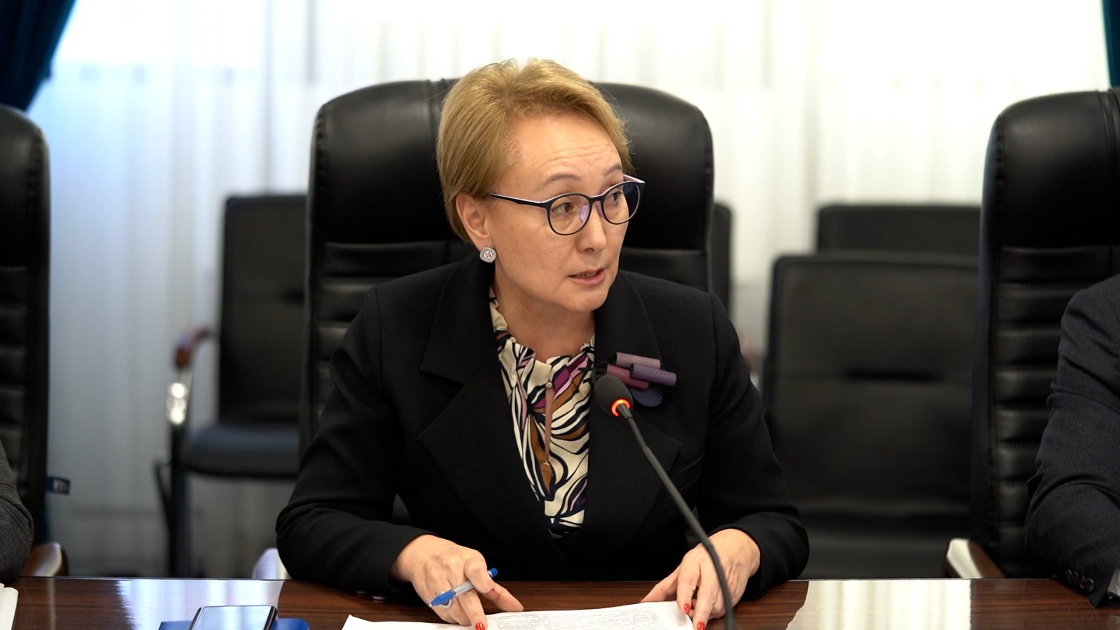 БІЛІМ БЕРУ ҰЙЫМДАРЫНДА БЕЙНЕБАҚЫЛАУ КАМЕРАЛАРЫ АРҚЫЛЫ АТА-АНА БАҚЫЛАУЫ ЖҮЙЕСІН ЕНГІЗУ ҰСЫНЫЛУДА