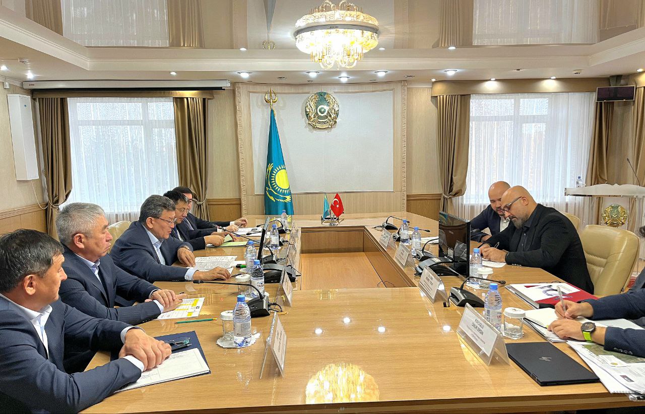 Gauez Nurmukhambetov and Hussein Arslan discussed construction of new hospital