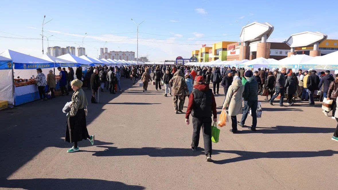 Сколько местной продукции реализовали на первой сельхозярмарке в Караганде