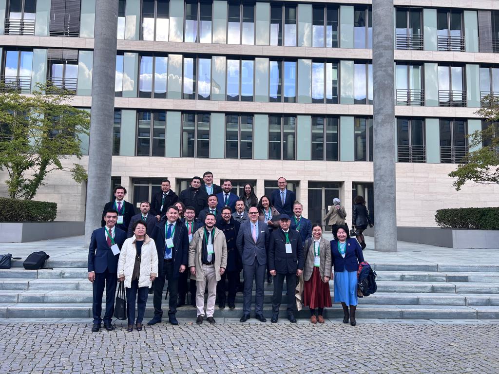 Қазақстандық делегация Берлин қаласында жасыл сутегі мен декарбонизация бойынша қазақстандық-германдық ынтымақтастықтың перспективаларын талқылады