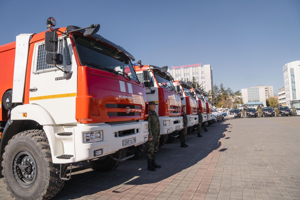 Ко Дню спасателя ДЧС области Абай пополнился новой техникой