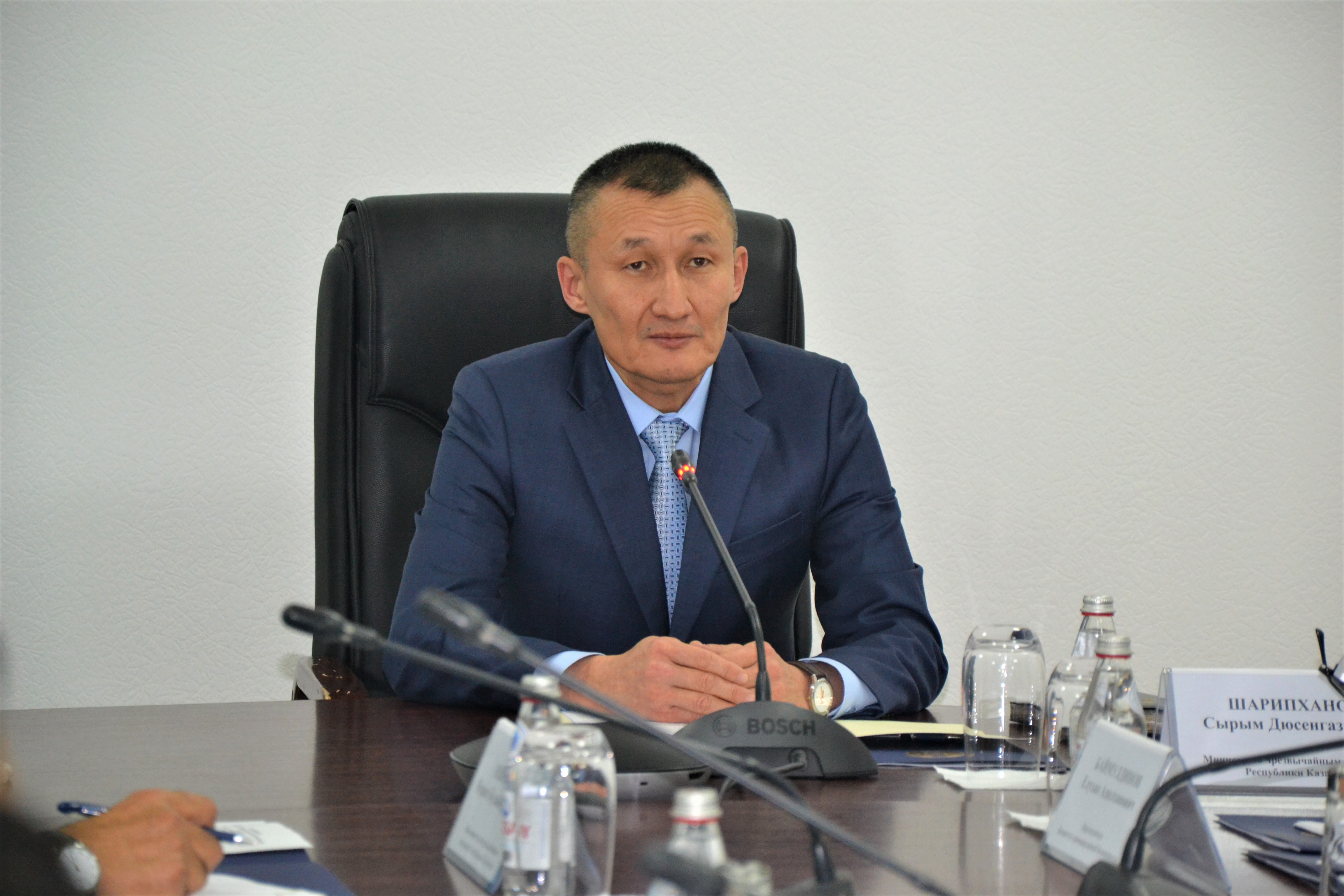 Министр по чрезвычайным ситуациям Республики Казахстан ознакомился с деятельностью Комитета промышленной безопасности