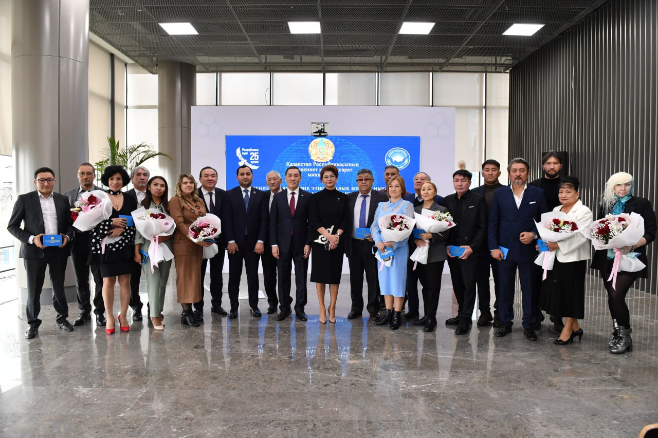 Специальные премии в сферах культуры, искусства, литературы и журналистики вручили в Казахстане