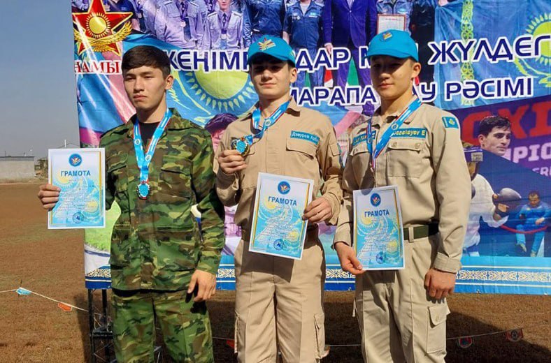 Алматы гарнизонының әскери қызметшілері спорттың әскери-қолданбалы түрлерінен жарыс өткізді