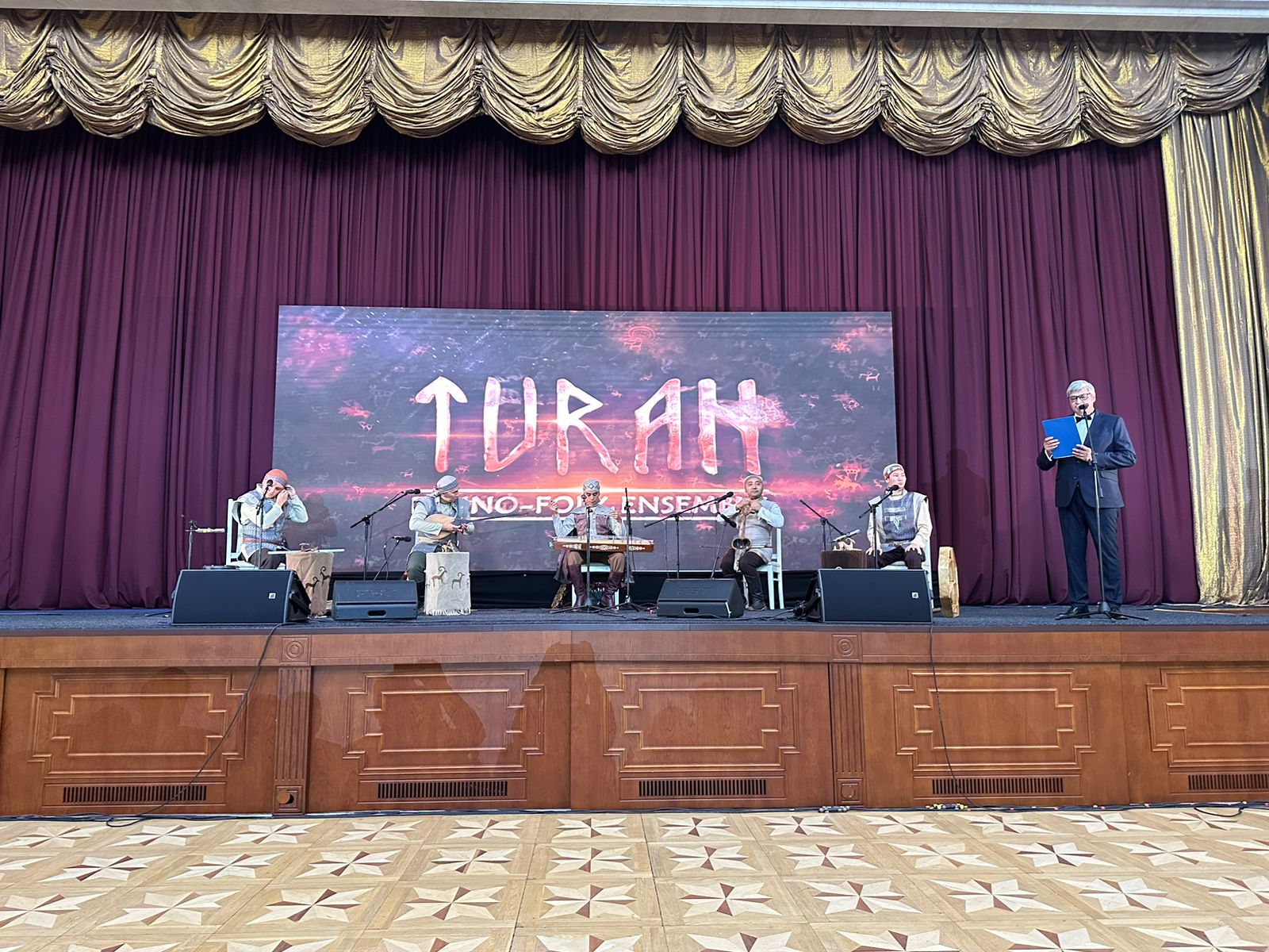 Moldovan audience enthusiastically welcomed the performance of the Kazakh group “Turan”