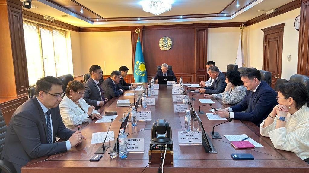 Вопросы строительства АЭС в Казахстане обсудили члены Общественного совета в Министерстве энергетики