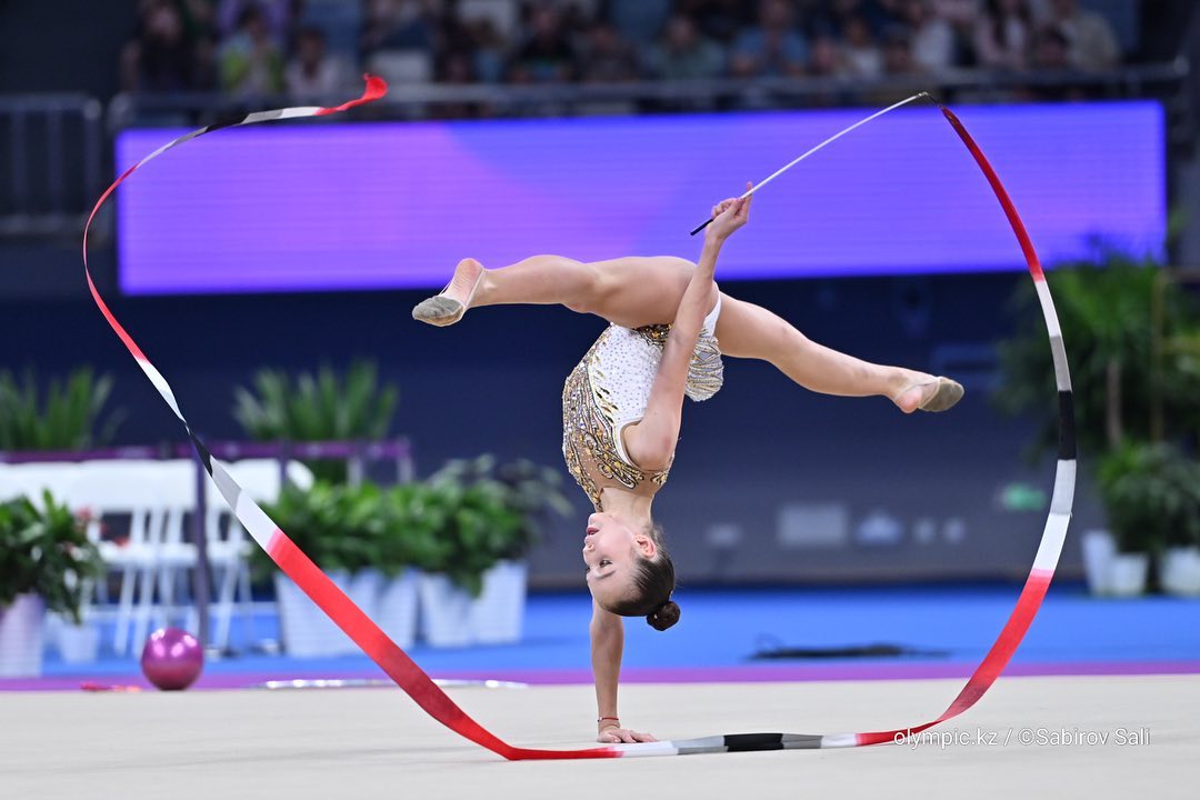 Көркем гимнастикадан Қазақстан құрамасы Азия ойындарының күміс ...