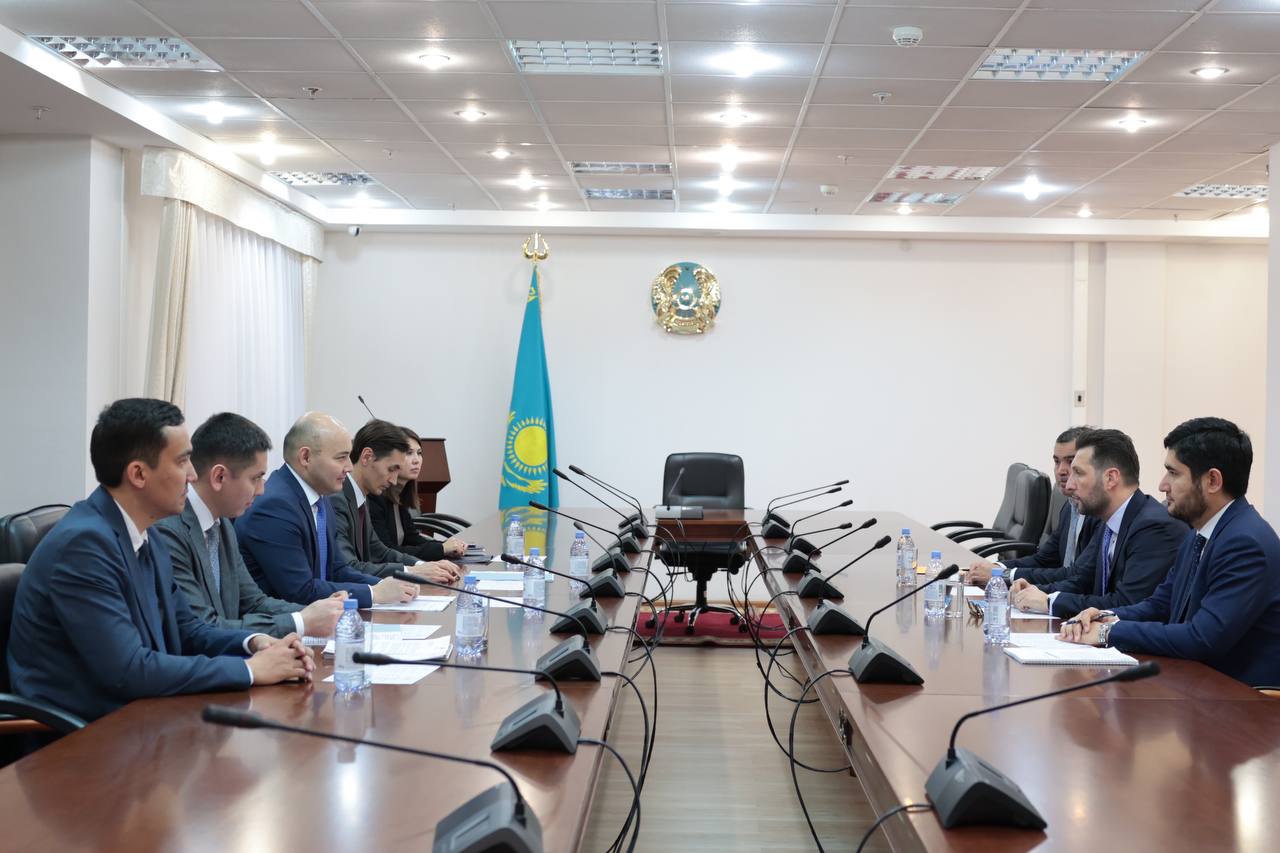 Ұлттық экономика министрі Еуропа қайта құру және даму банкінің өкілдерімен кездесу өткізді