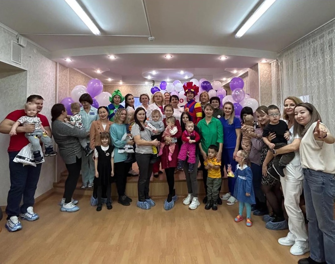 17 ноября в Перинатальном центре МОБ СКО прошло праздничное мероприятие для родителей и маленьких пациентов, приуроченное к Международному Дню недоношенных детей.