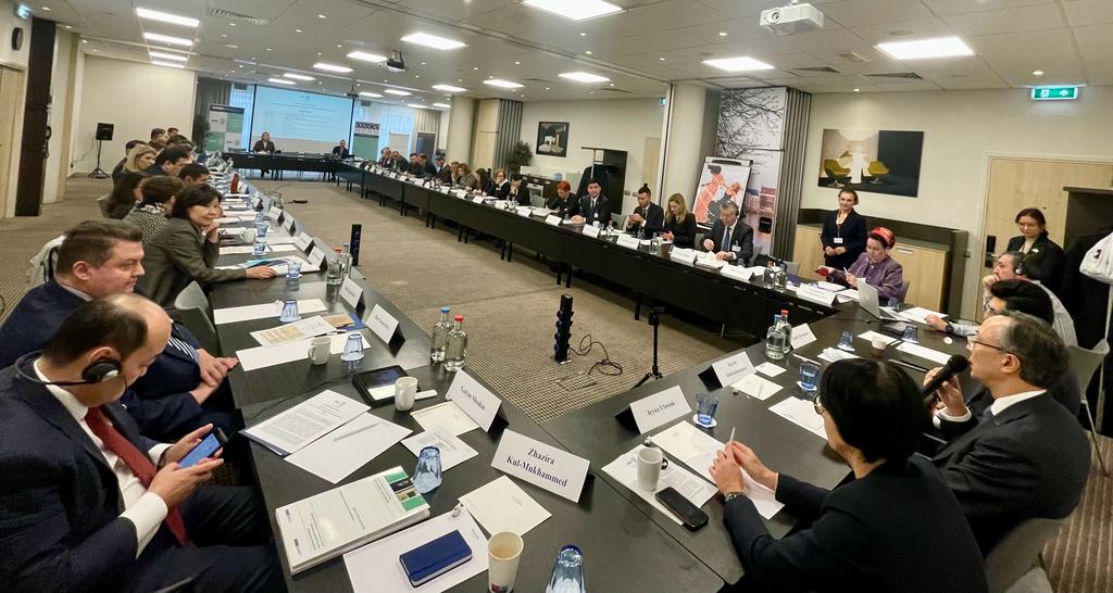 Гаага қаласында Қазақстанның қатысуымен әртүрлі қоғамдарды біріктіру мәселелері талқыланды