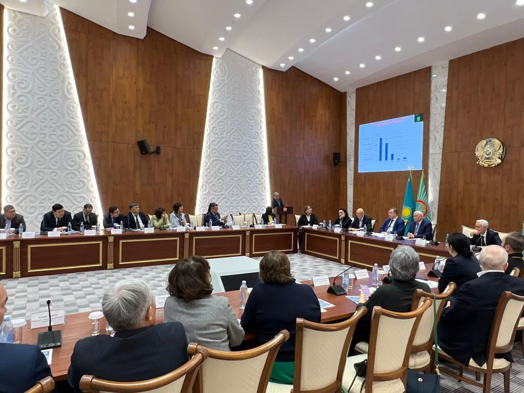 ДОНОРЛЫҚ ПЕН ТРАНСПЛАНТОЛОГИЯНЫ ДАМЫТУ БҮКІЛ ҚОҒАМНЫҢ БІРЛЕСКЕН КҮШ-ЖІГЕРІН ҚАЖЕТ ЕТЕДІ - В.ДУДНИК