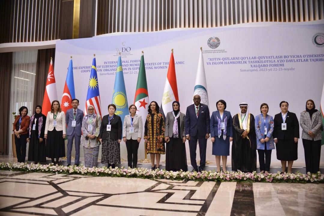 Настя жалаңаш бейне