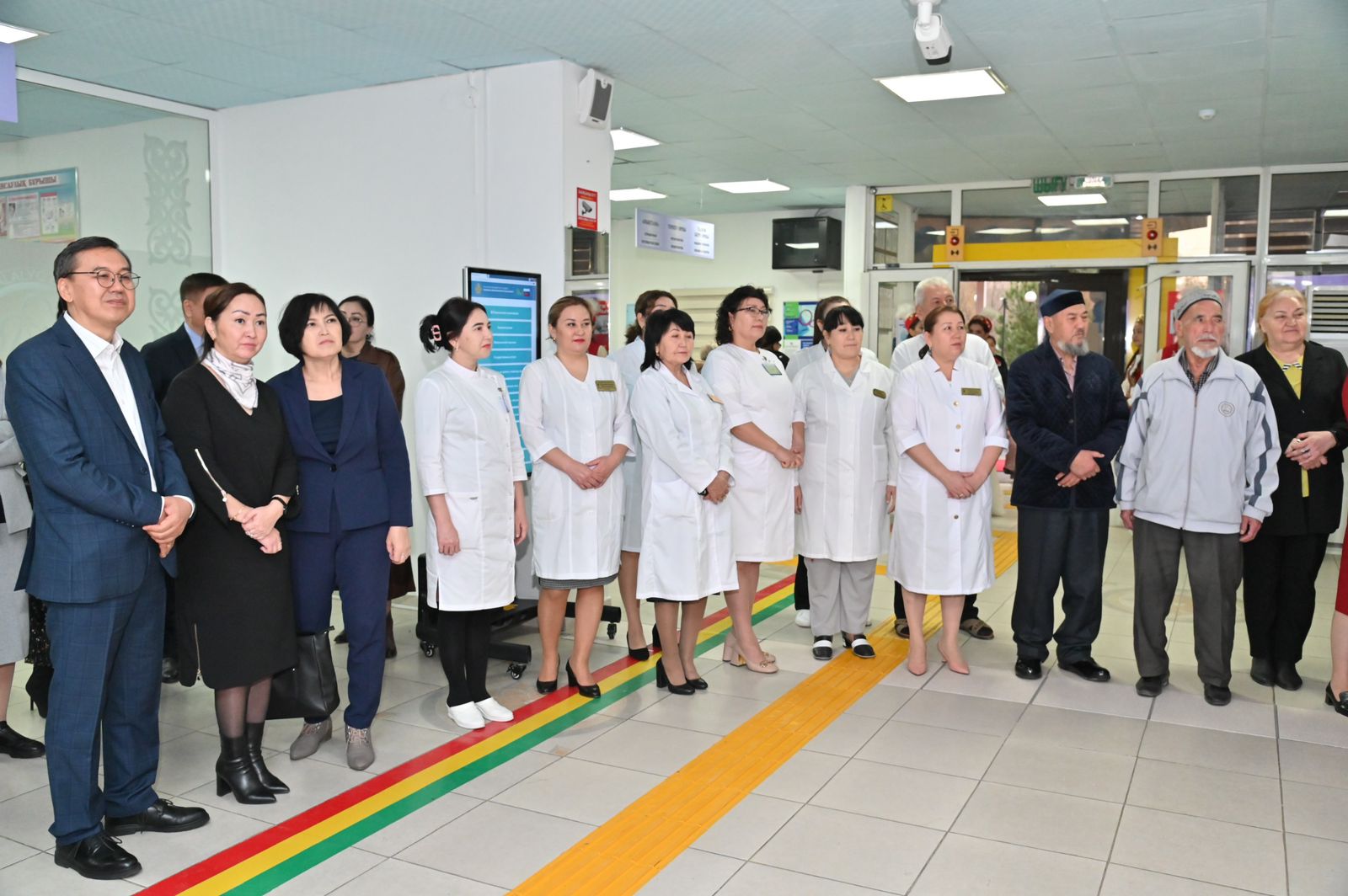 ШЫМКЕНТТІҢ ҮШ ЕМХАНАСЫНДА ҮЗДІК ПРАКТИКАЛАР ОРТАЛЫҚТАРЫ АШЫЛДЫ