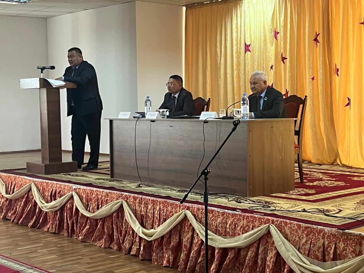 Отчетная встреча с акимом Балхашского района и акимом села перед сельчанами