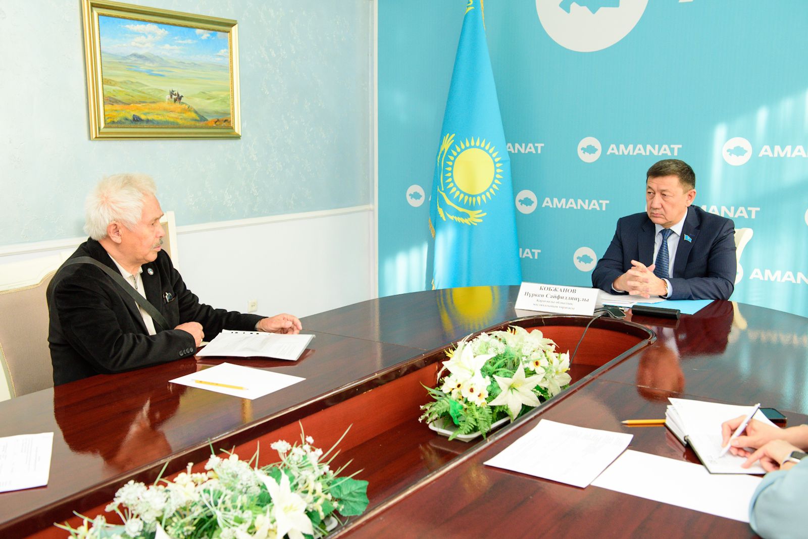 Приём граждан в Общественной приёмной партии "Amanat"