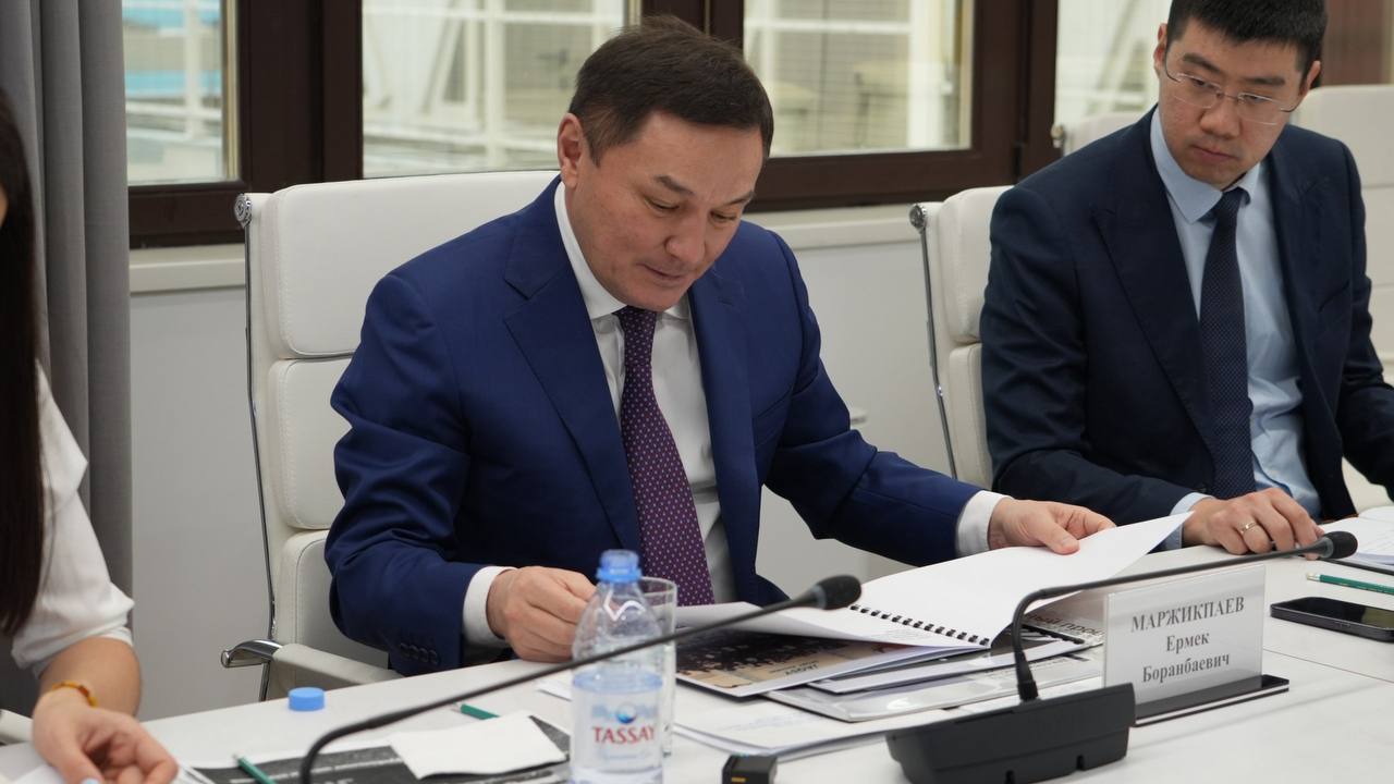 Туризм және спорт министрі азаматтарды қабылдады
