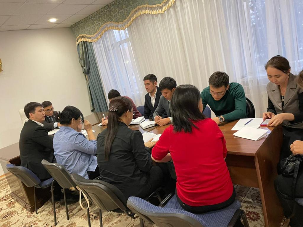 Проведен круглый стол с участием сотрудников – юристов подведомственных отделов акимата города Кызылорда
