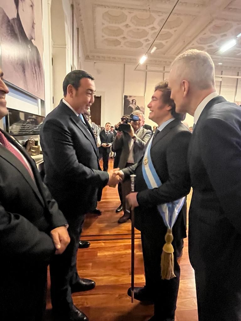 Қазақстанның Елшісі Аргентина Президентін ұлықтау рәсіміне қатысты