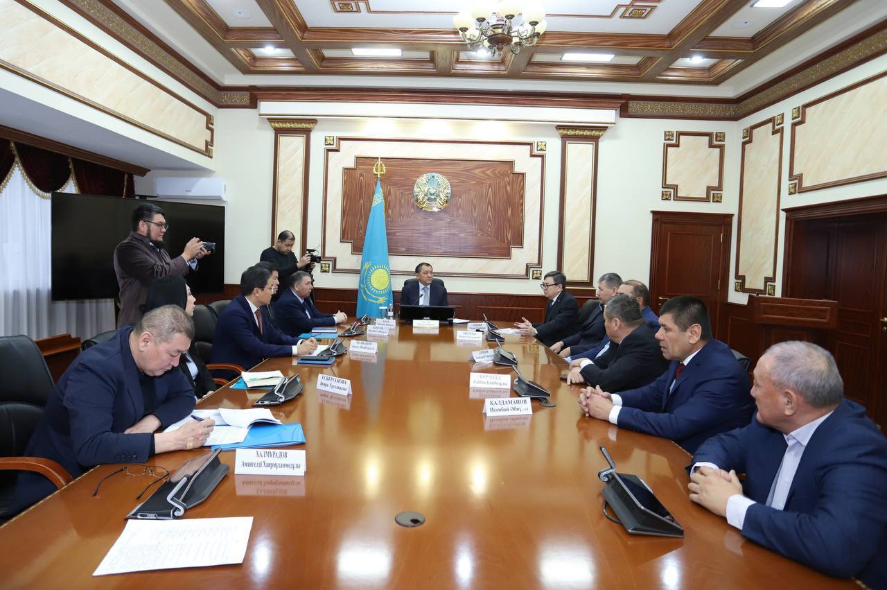 Нұрлан Ноғаев: адай жылқысы Қазақстанның ұлттық брендіне айналуы тиіс