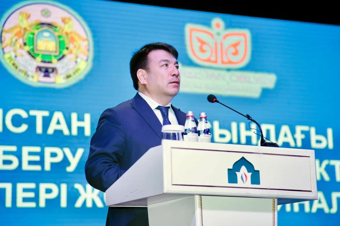 ТҮРКІСТАН ОБЛЫСЫНЫҢ БІЛІМ БЕРУ САЛАСЫНДАҒЫ ӨЗЕКТІ МӘСЕЛЕЛЕР ТАЛҚЫЛАНДЫ