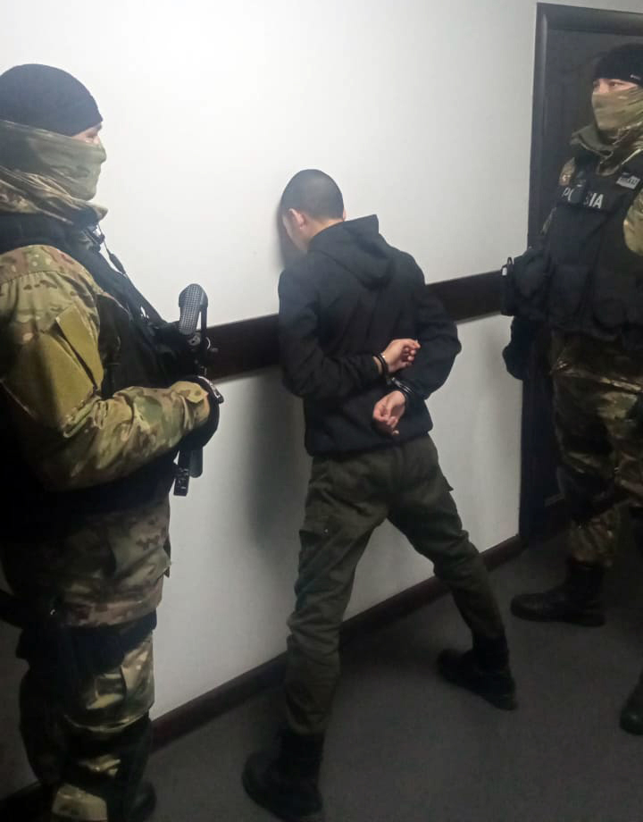 О задержании радикала