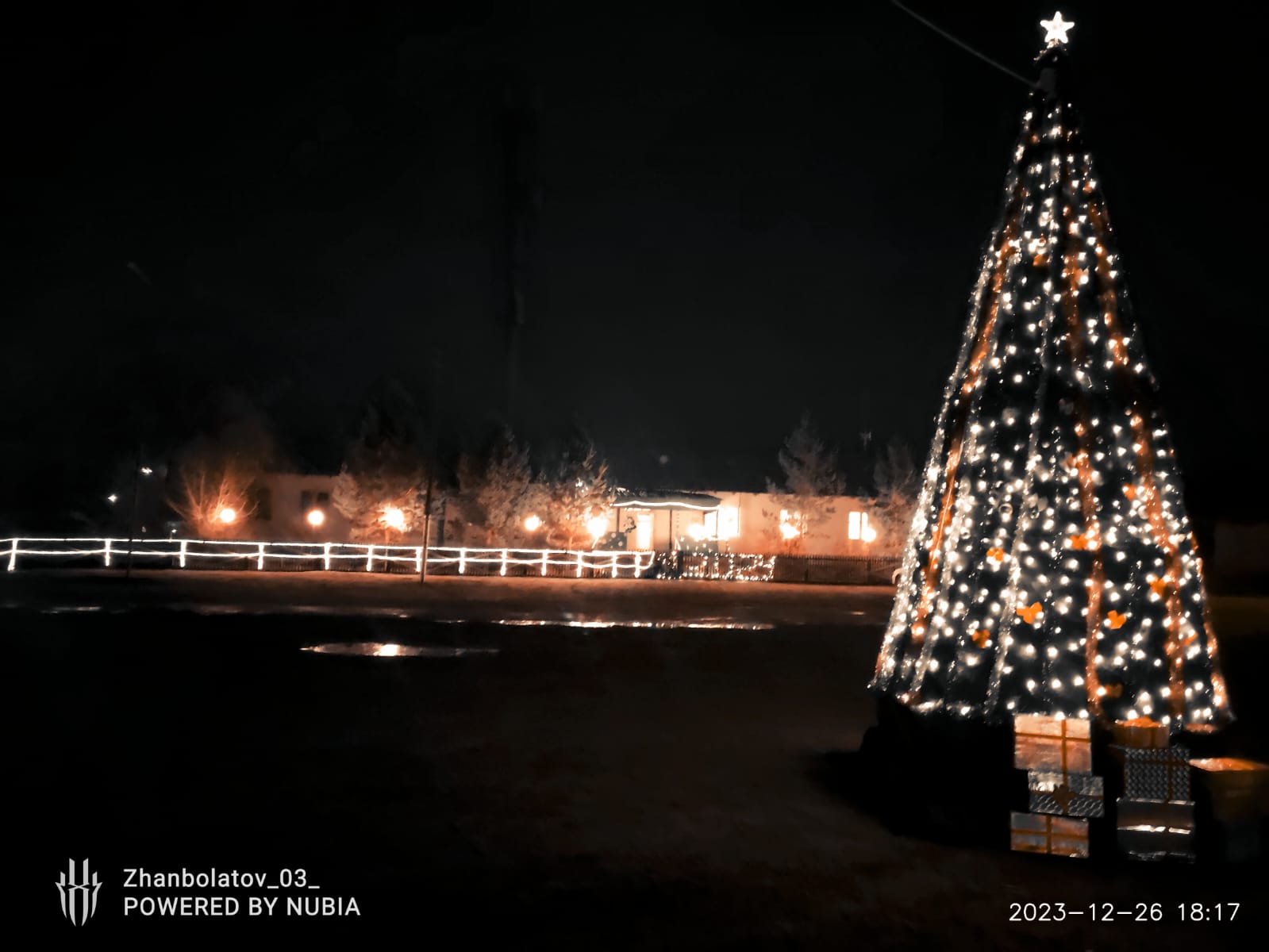 Жиделі ауылдық округіндегі жаңа жылға арналған безендіру.