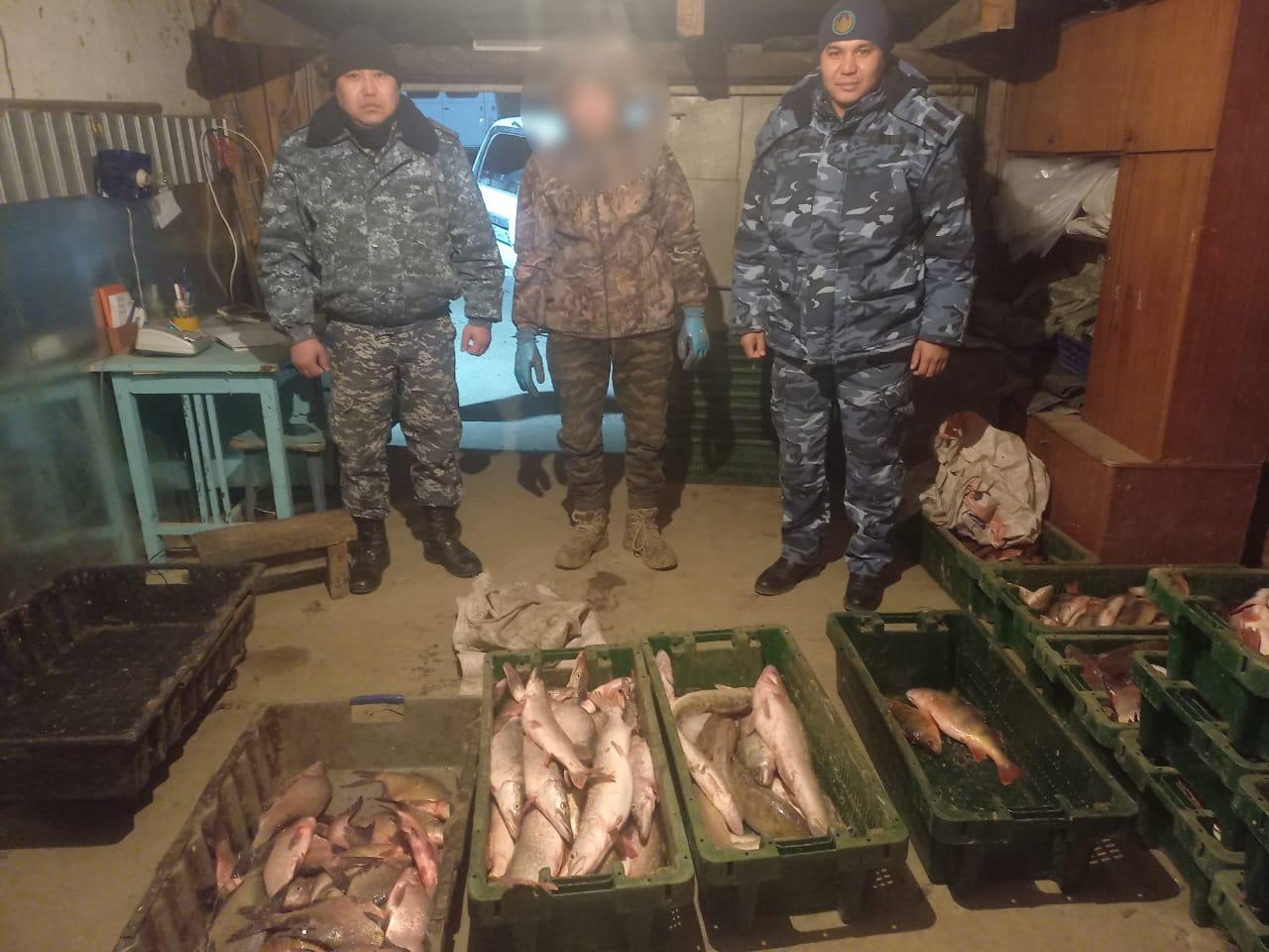 За ловлю рыбы в запретной зоне задержан житель Восточного Казахстана