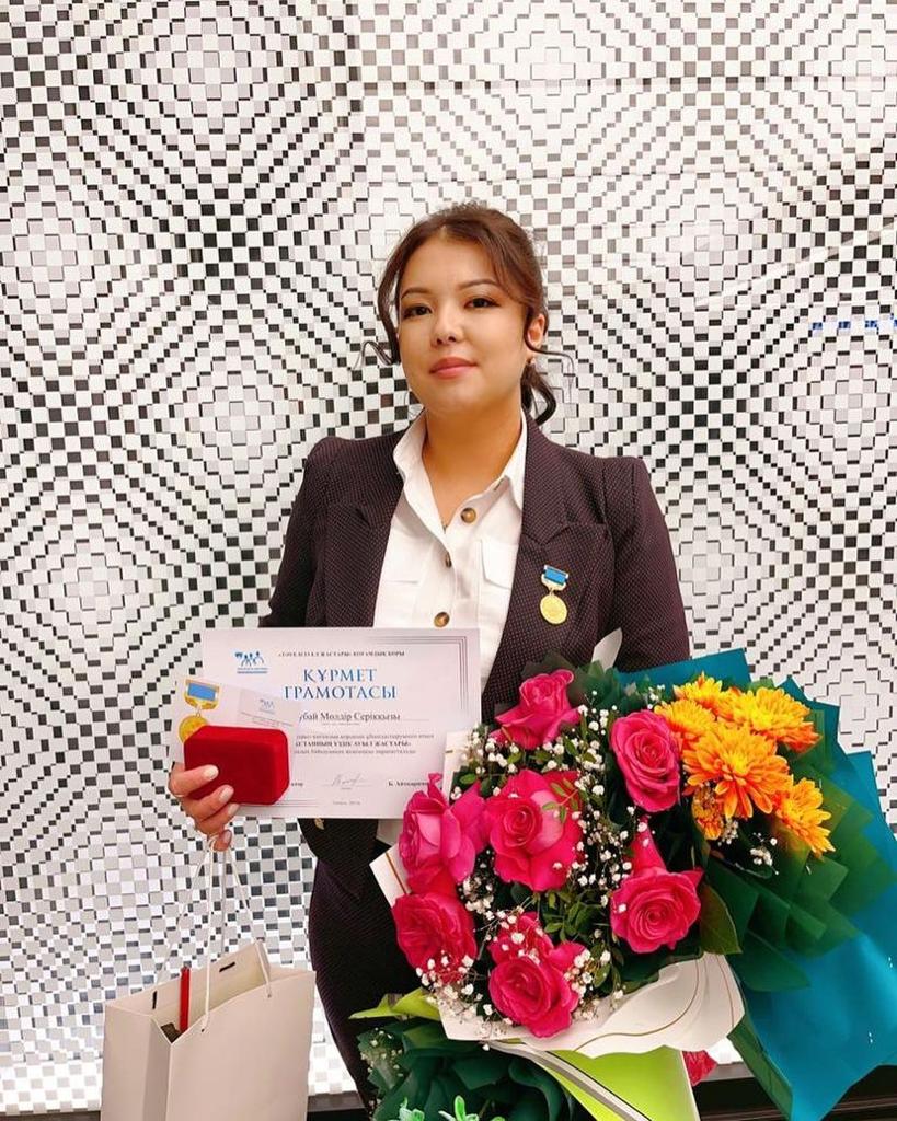 Тлеубай Молдир Сериковна была награждена нагрудным знаком «Лучшая молодежь сел Казахстана» и Почетной грамотой, специально учрежденной общественным фондом «Тәуелсіздік ел жастары».