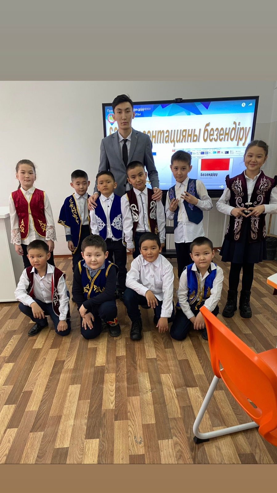 АҚМОЛАЛЫҚ ЖАС ПЕДАГОГ ӘЛЕУМЕТТІК ЖЕЛІЛЕРДЕ ӨЗ ТӘЖІРИБЕСІМЕН БӨЛІСЕДІ