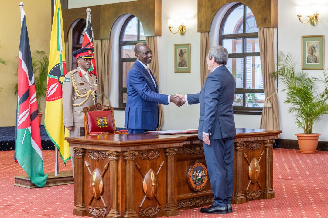 The Ambassador of Kazakhstan Presented His Credentials to the President of Kenya