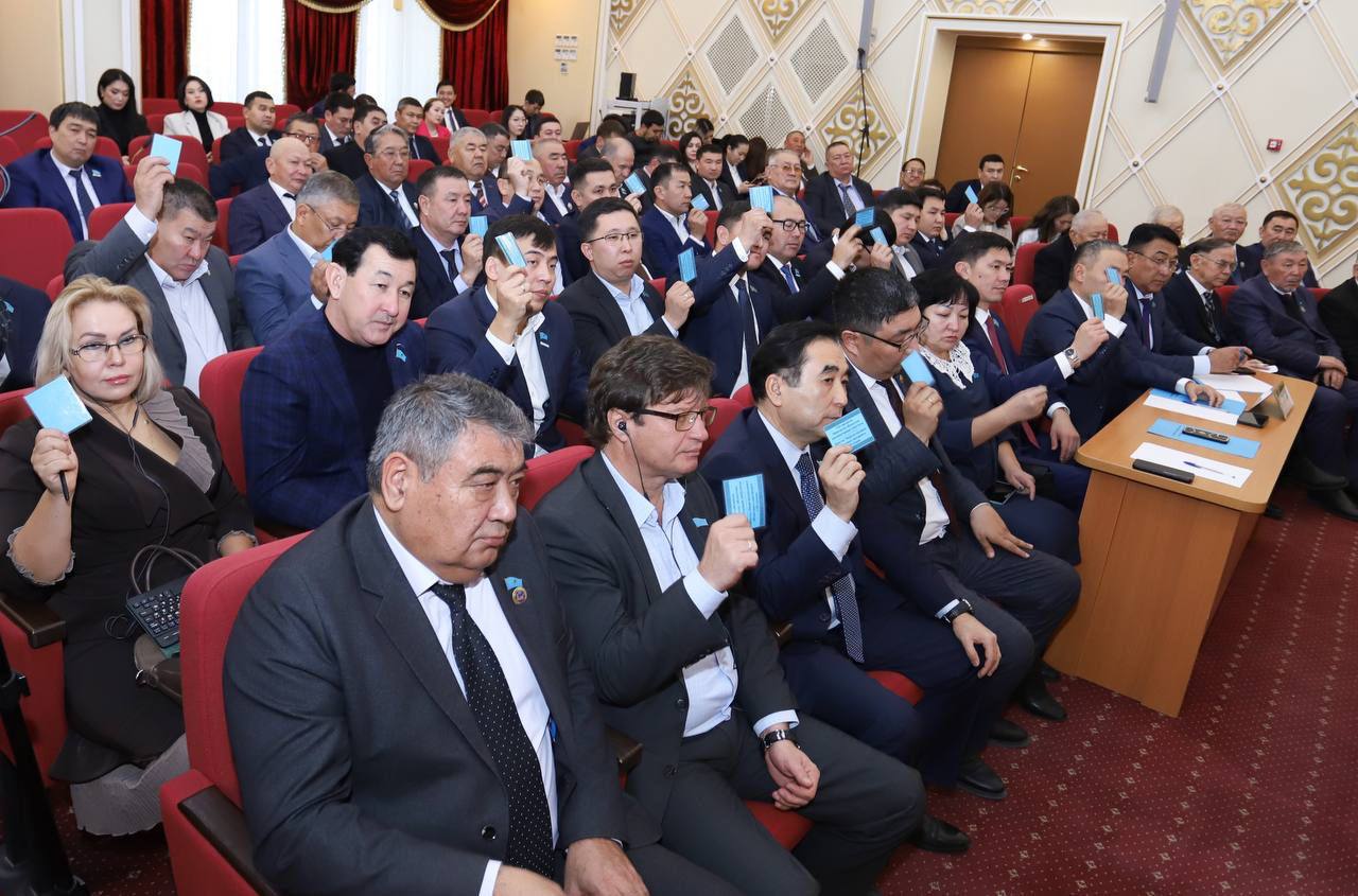 В Мангистау прошла VII очередная сессия областного маслихата