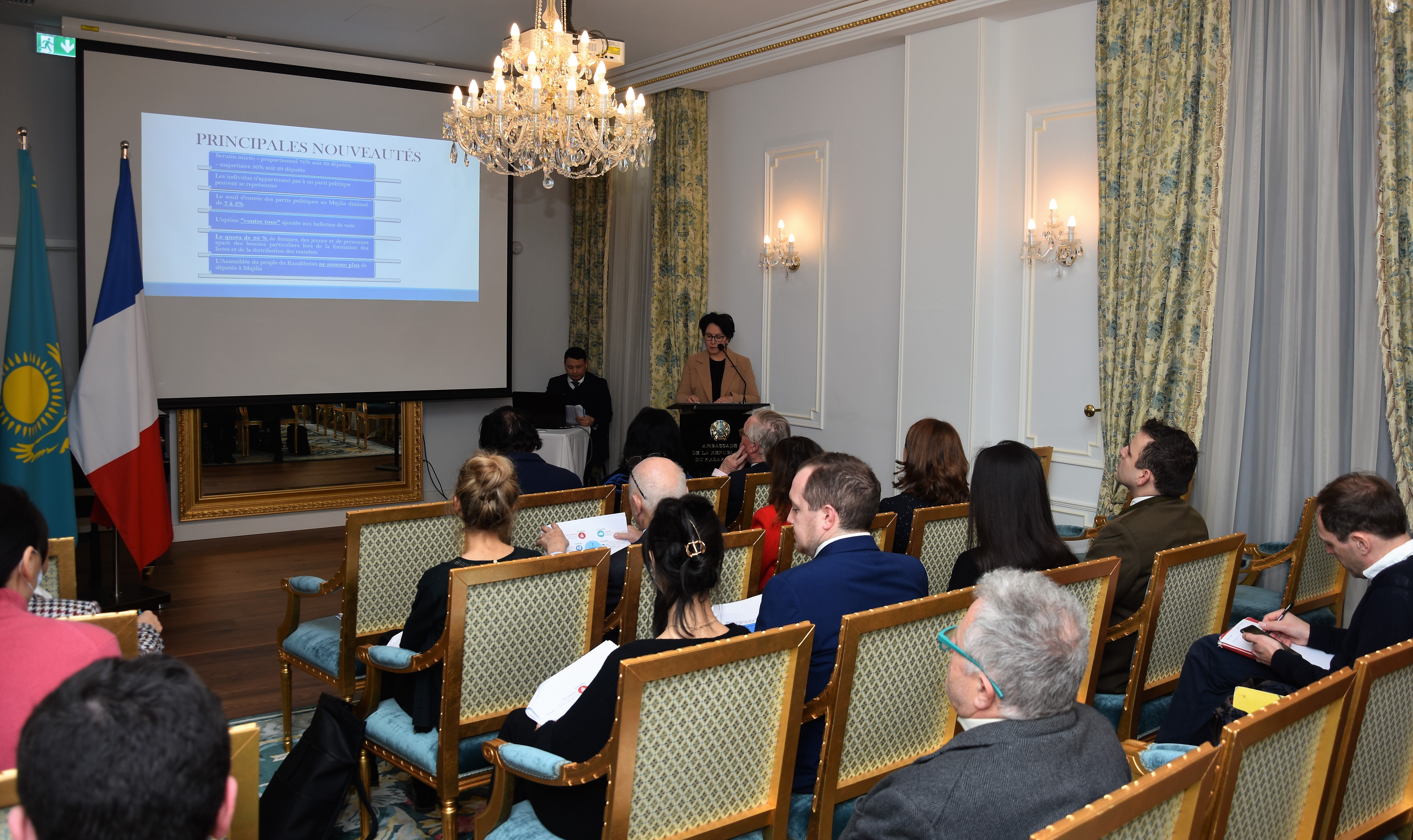 Предстоящие парламентские выборы в Казахстане обсуждены во Франции