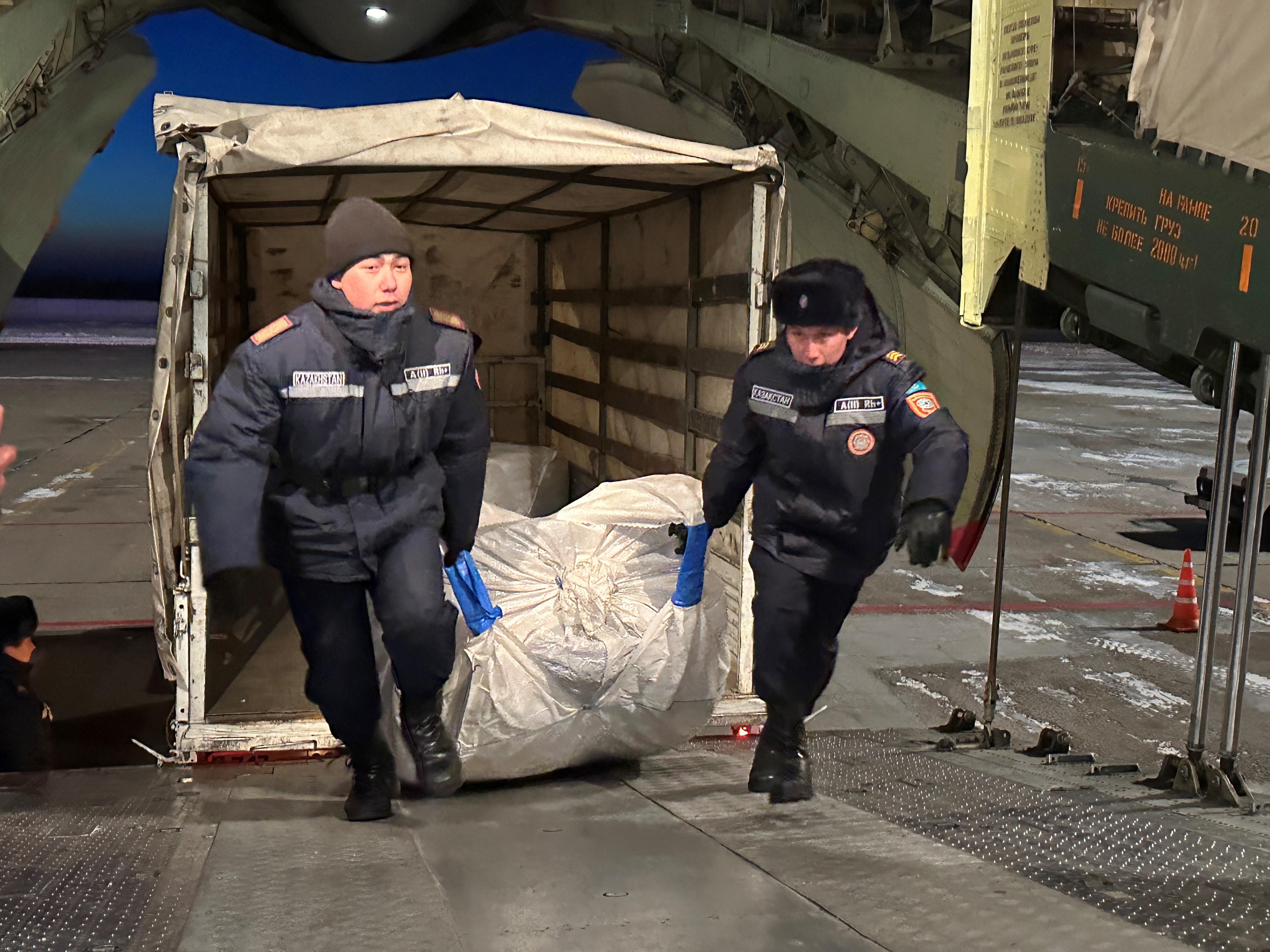 Борт с гуманитарной помощью вылетел из Казахстана в Турцию