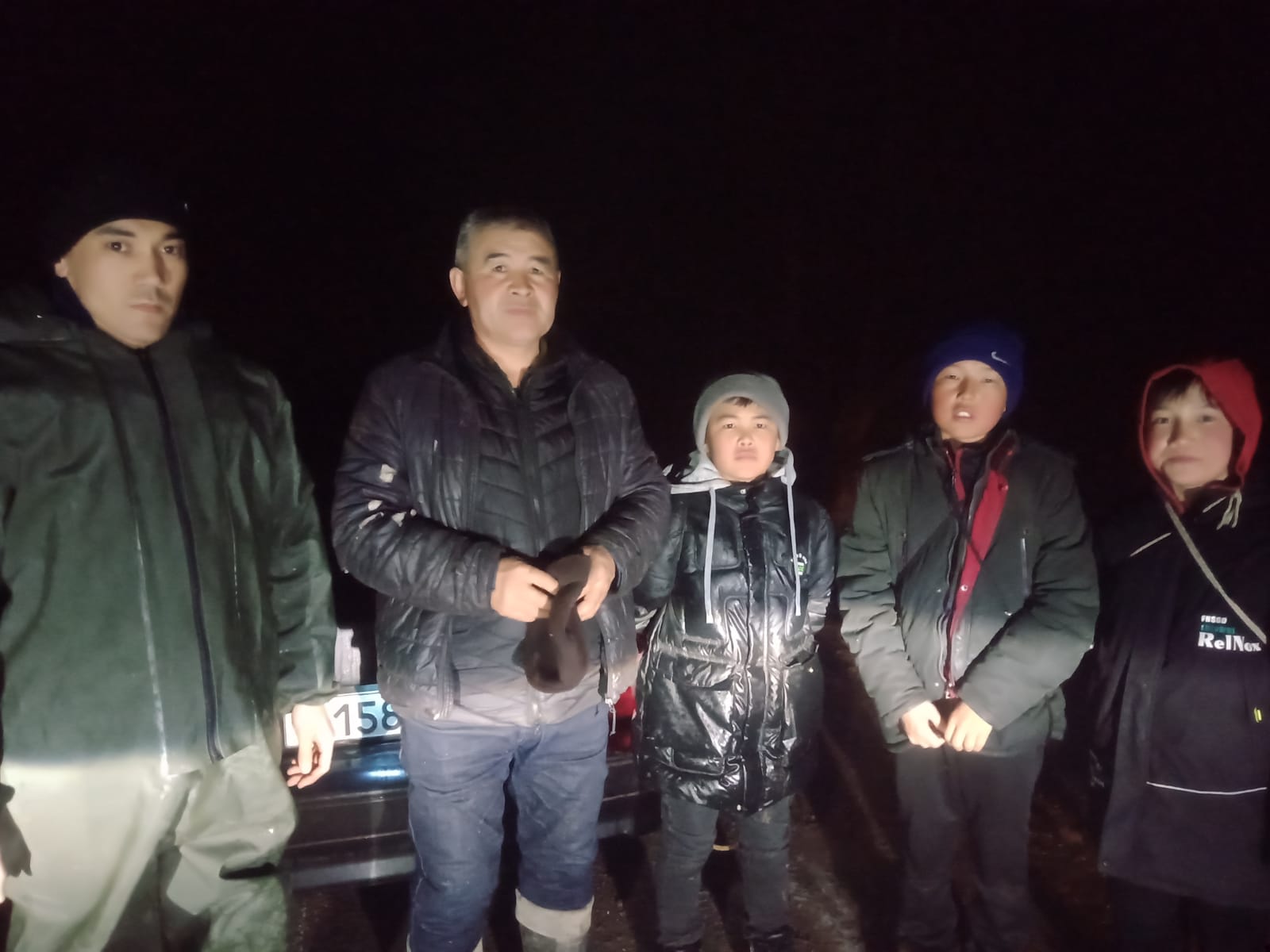 Сотрудниками ДЧС Алматинской области спасены трое несовершеннолетних детей, оставшихся без присмотра взрослых