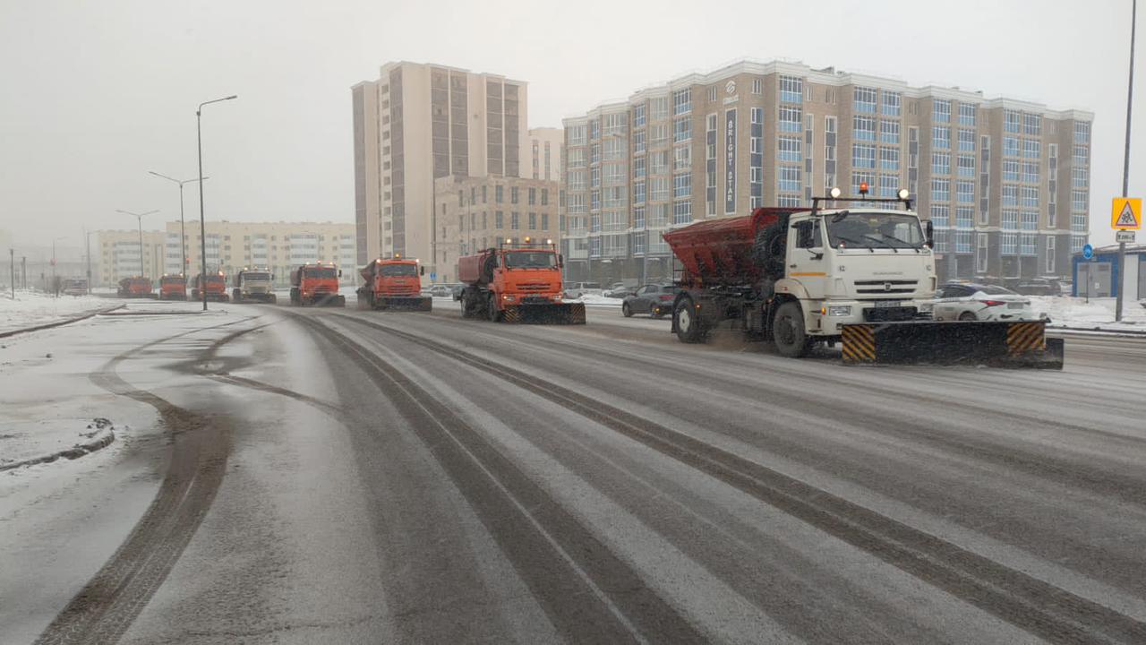 Более 3,3 млн кубометров снега вывезли из Астаны