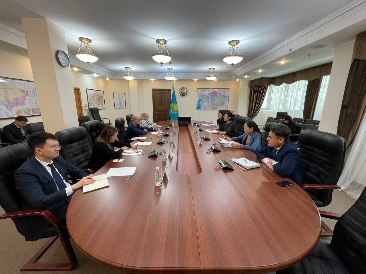 Реализацию проекта Стратегии достижения углеродной нейтральности Казахстана до 2060 года обсудили в Минэкологии