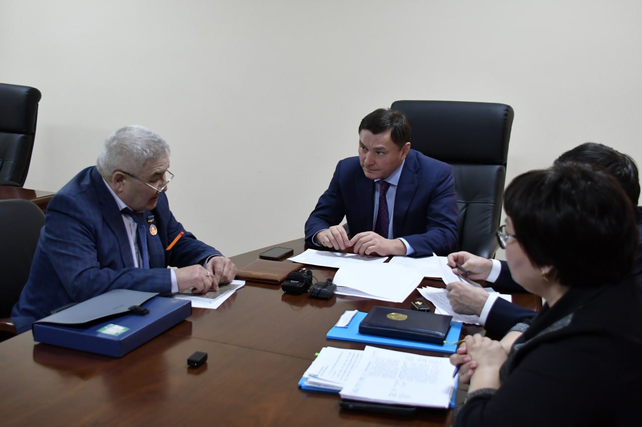 Аким Акмолинской области провел личный прием граждан
