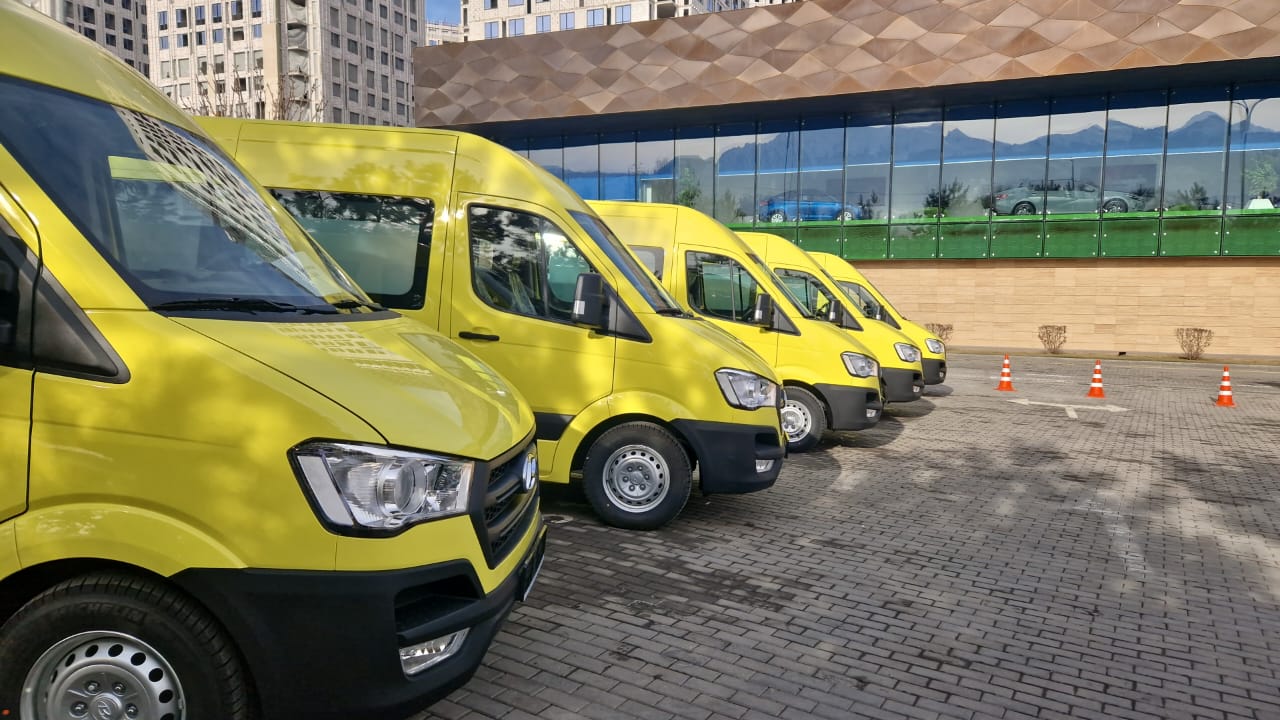 ЖИТС-тің алдын алу және оған қарсы күрес жөніндегі Алматы облыстық орталығына мобильді сенім пункті берілді