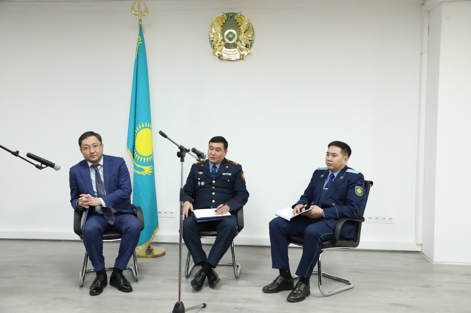 Отчетная встреча с населеним прошла в столичном управлени полиции района «Сарыарка»